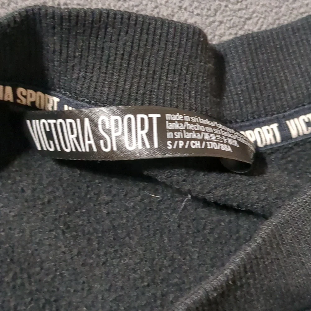 Victoria secret sport Black Cropped Sweatshirt Size S - Picture 8 of 8